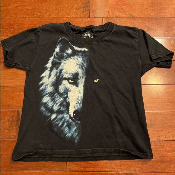Tops - Womens Wolf Head Tee